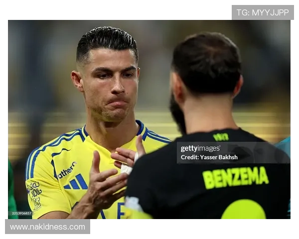 C罗与本泽马沙特联赛进攻效率及战术角色对比分析 C罗与本泽马沙特联赛进攻效率及战术角色对比分析